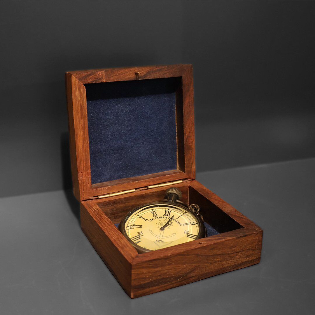 Pirinç Bronz Vıctorıa Köstekli Saat