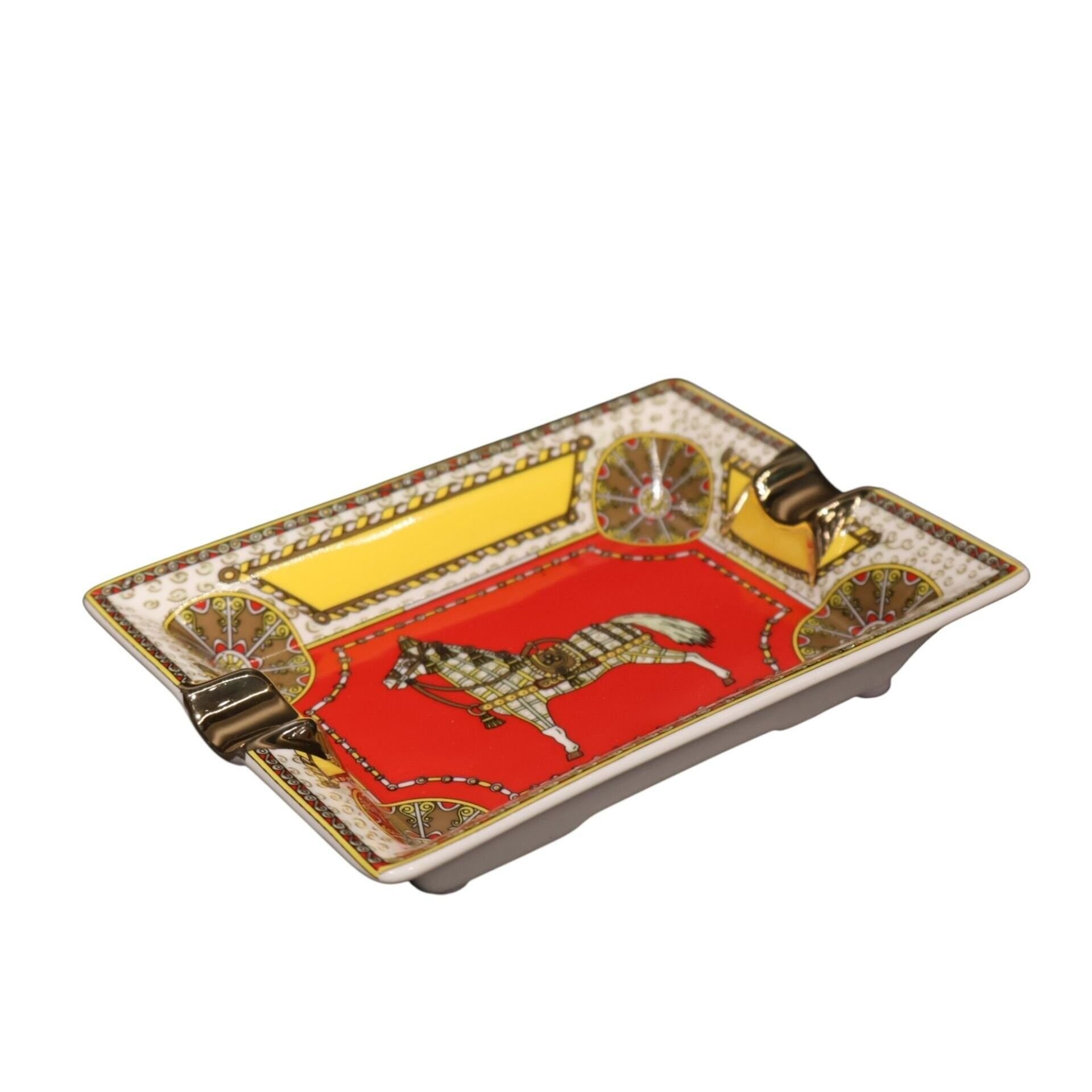 Kırmız At Küçük Küllük