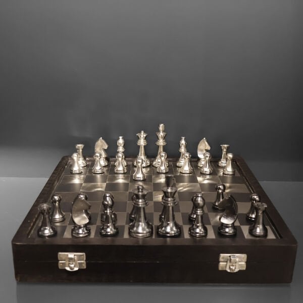 Özel Kutulu Satranç Seti