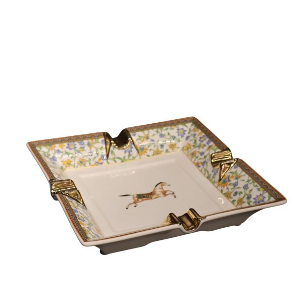 Dört Gözlü Pro Küllük Çiçek Desen