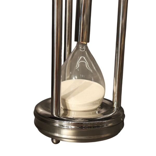 Krom Kum Saati 22x22x49