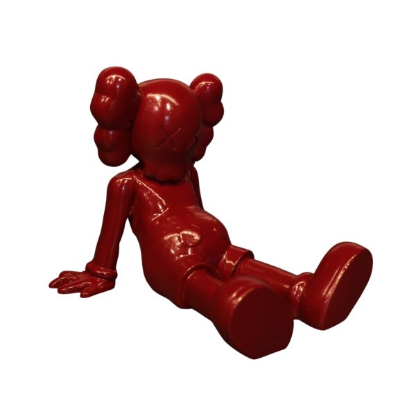 Reçine Oturan Kaws