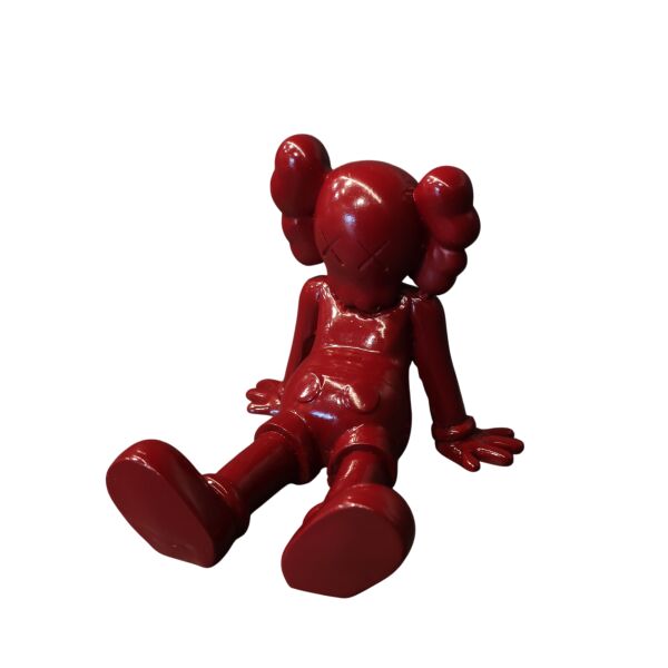 Reçine Oturan Kaws
