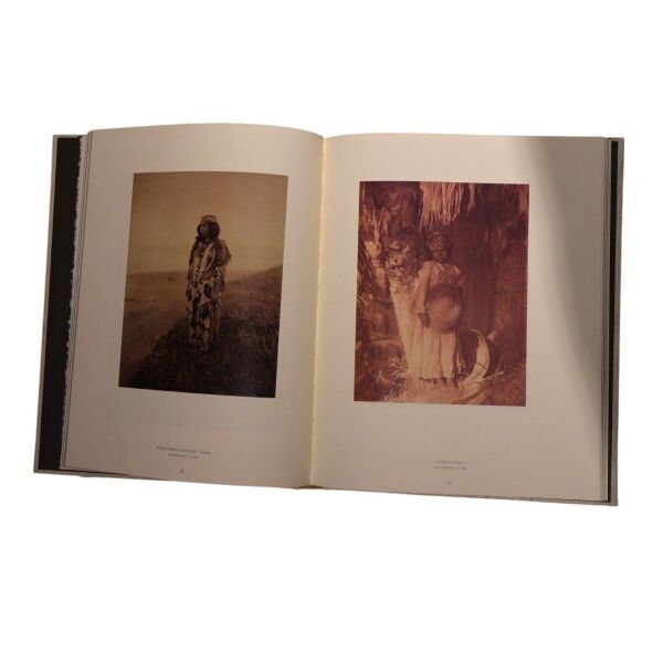 Sacred Legacy Edwards Curtıs