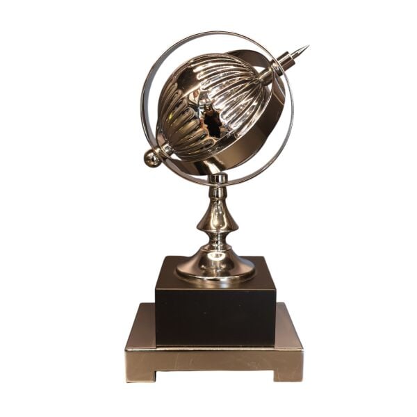 Gümüş Metal Dünya Küre Siyah Kaideli