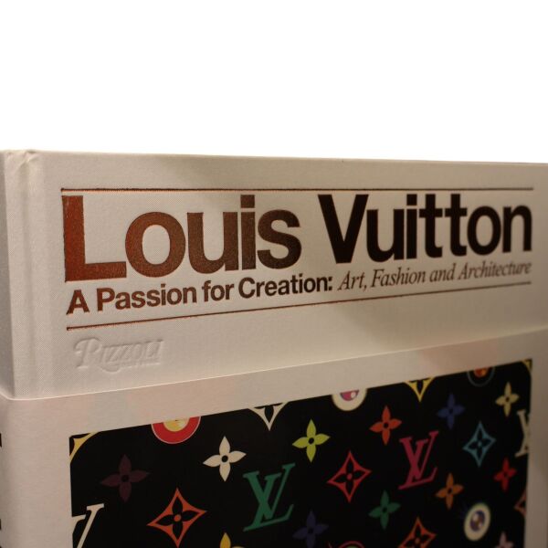 LV Art,Fashion,Architecture