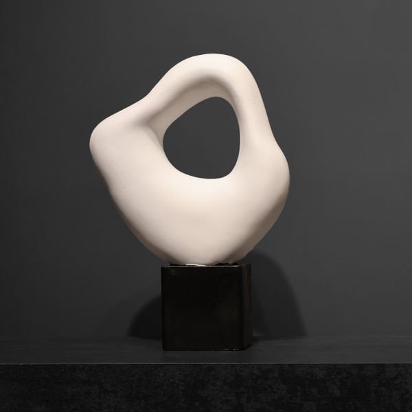 Soyut Bohem Delikli Dekor Beyaz 30x20 CM