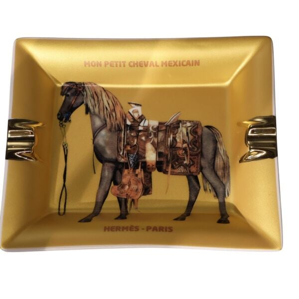 Metalik Atlı Küllük