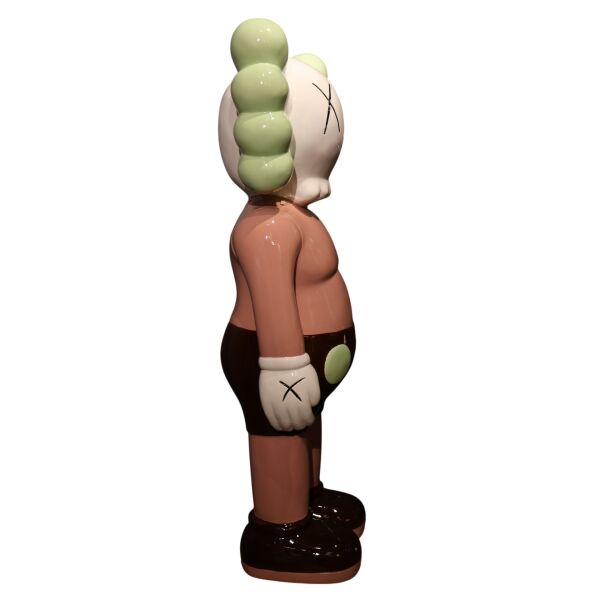 Pembe Kahverengi Kaws Büst