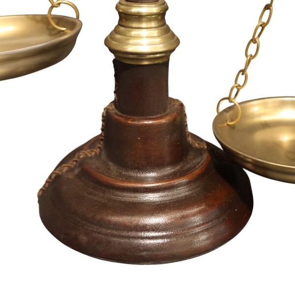 Pirinç Derili Terazi