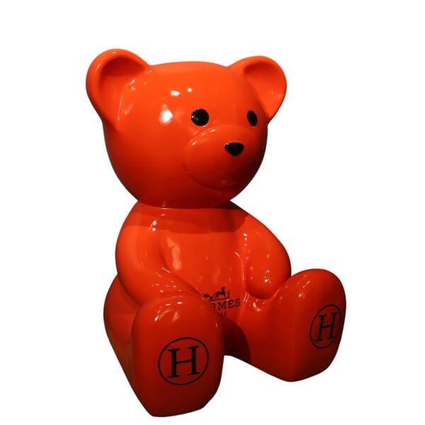 Oturan Ayıcık Kırmızı '' H ''