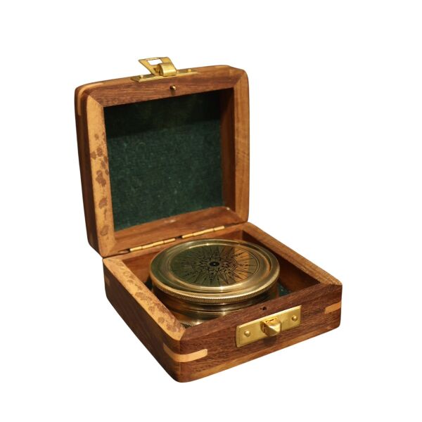 Pirinç Özel Kutulu Pusula