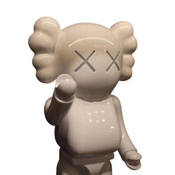 Siyah Kaws Bear Speaker Beyaz
