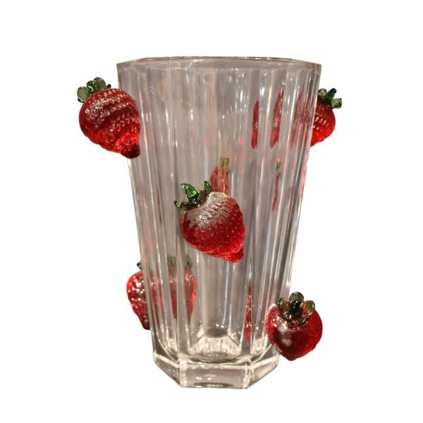 Çilek Detaylı Vazo