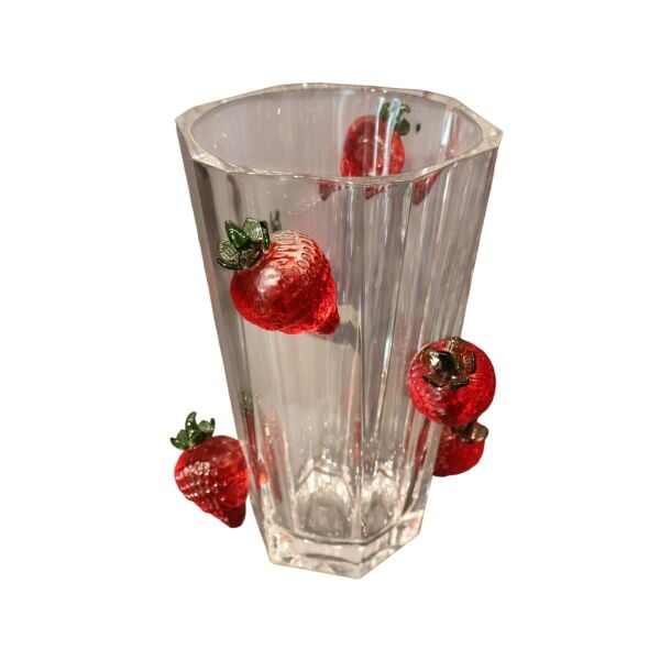 Çilek Detaylı Vazo