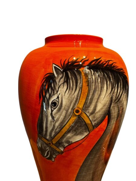 Büyük At Desenli Turuncu Küp