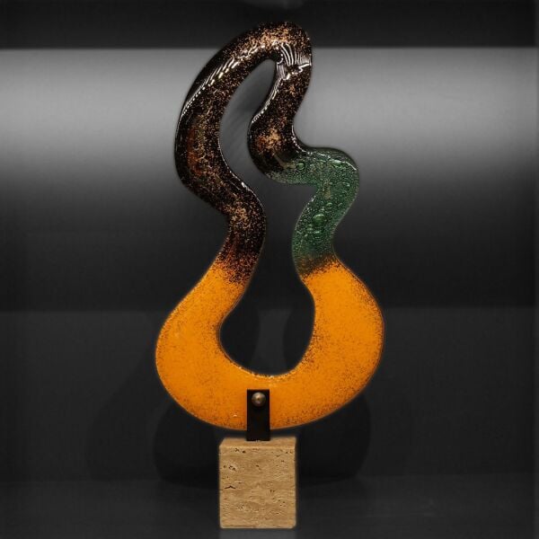 Dikey Mermer Standlı Turuncu SuJeti Obje Büyük