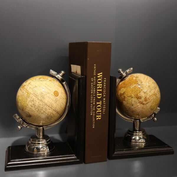 Kitap Tutucu Set Dünya