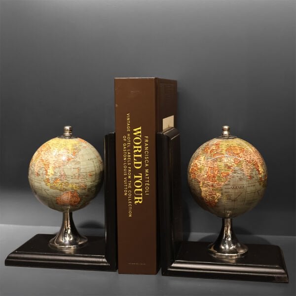 Kitap Tutucu Set Dünya