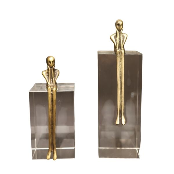 Kristal Oturan Adam Eskitme