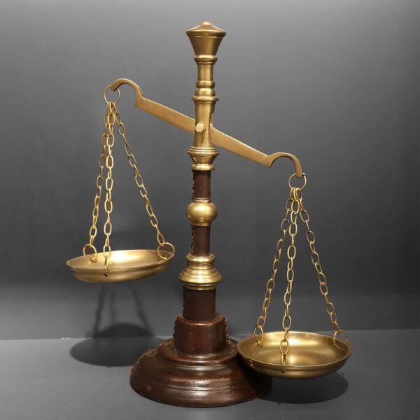 Pirinç Derili Terazi