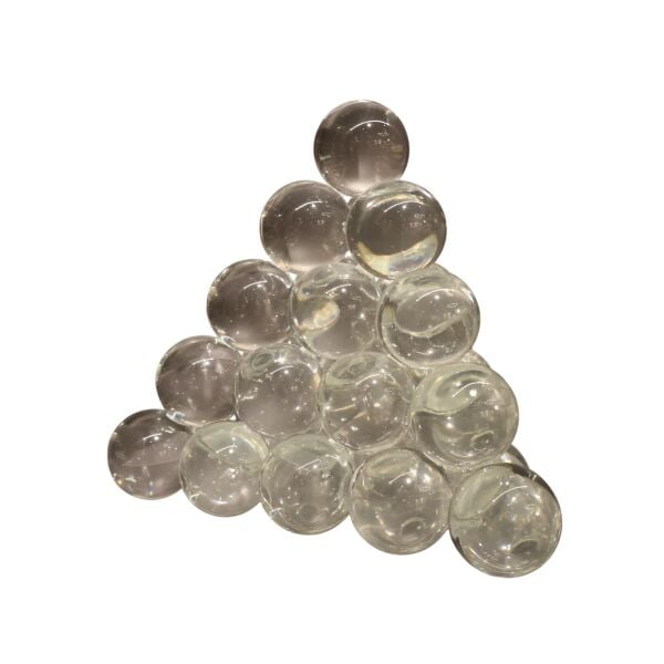 Şeffaf Cam Piramit Orta