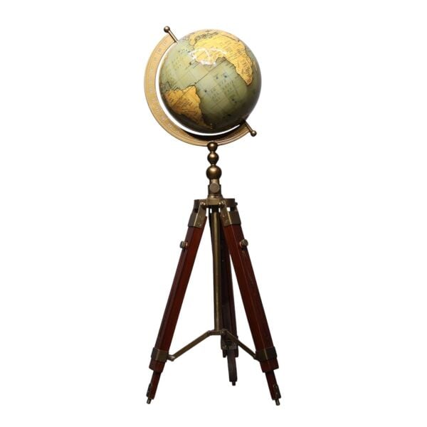 Tripod Ayaklı Dünya Yeşil