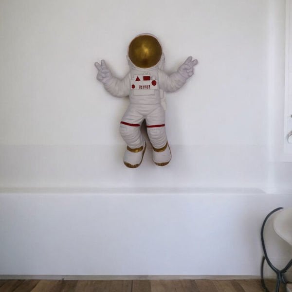 Astronot Duvar Aksesuarı 45cm Beyaz Gold